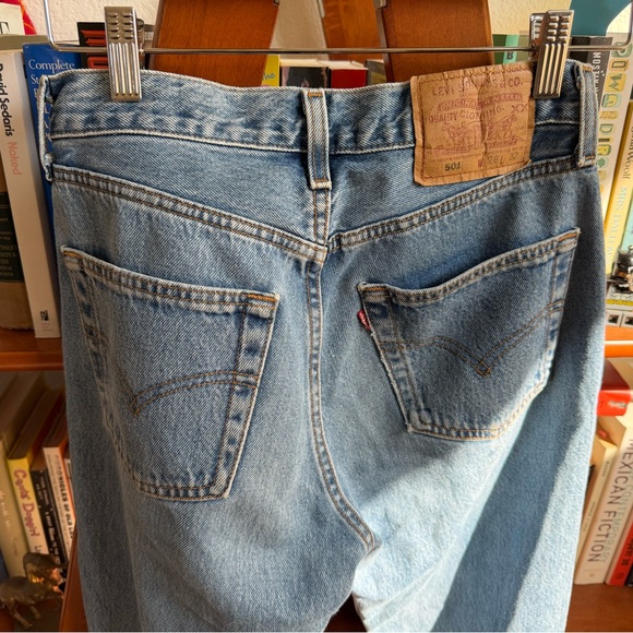 Vintage Levi’s 501 - Picture 7 of 8